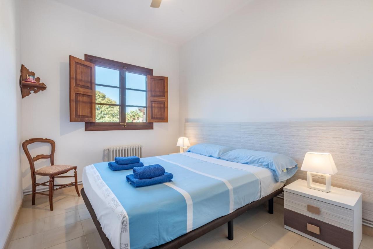 House Close To The Center, Large Flat Orchard And Pool. *